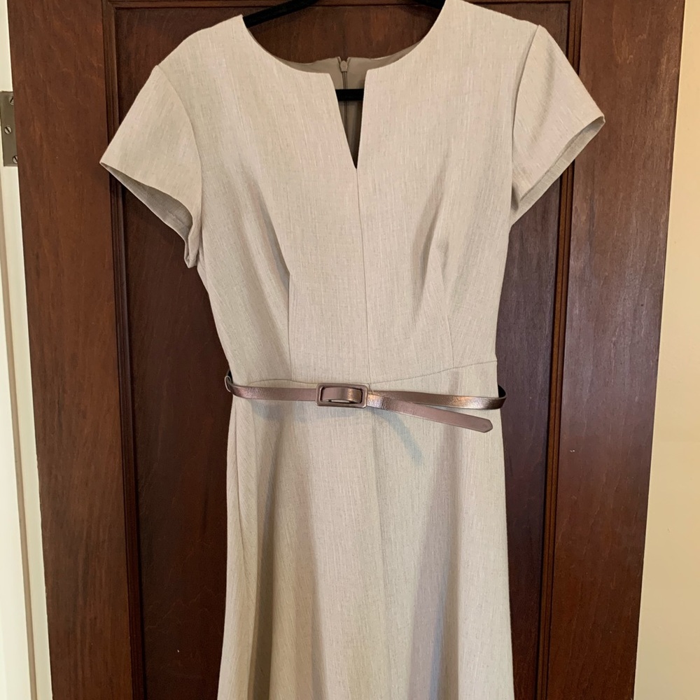 Short sleeve work dress